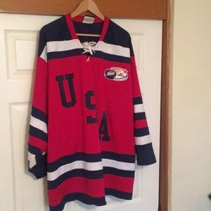 Team USA Hockey Jersey....Brand K1